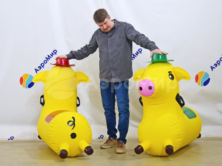 Скачки на свинках — герметичный авторский аттракцион