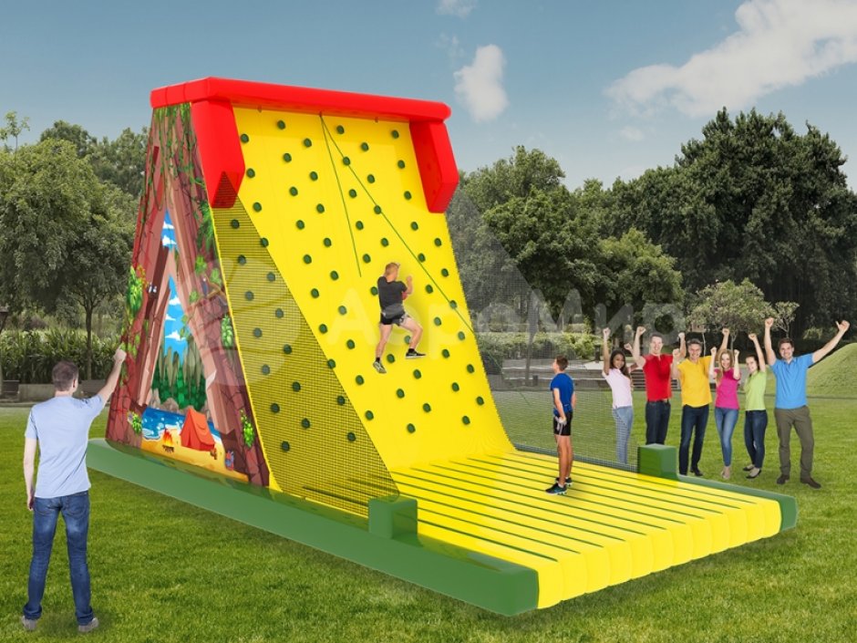 Надувной скалодром