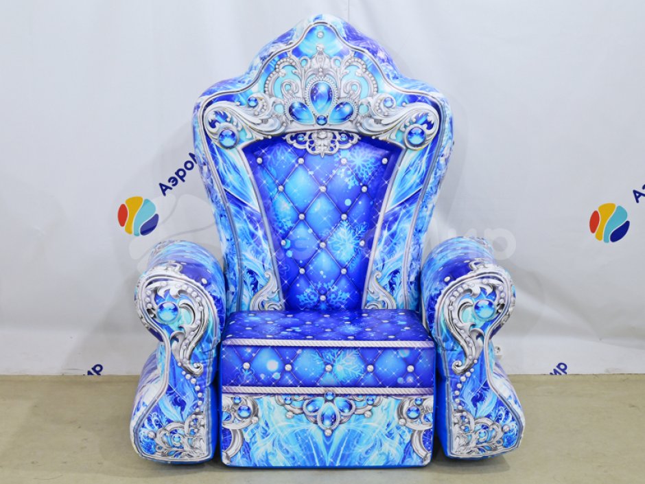 Сказочный трон Деда Мороза