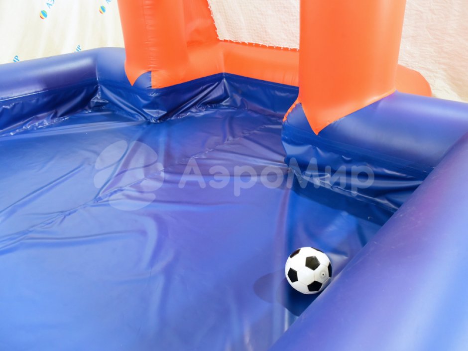 Скользкий футбол