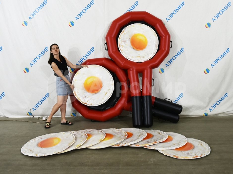 Командная забава — лови сковородкой