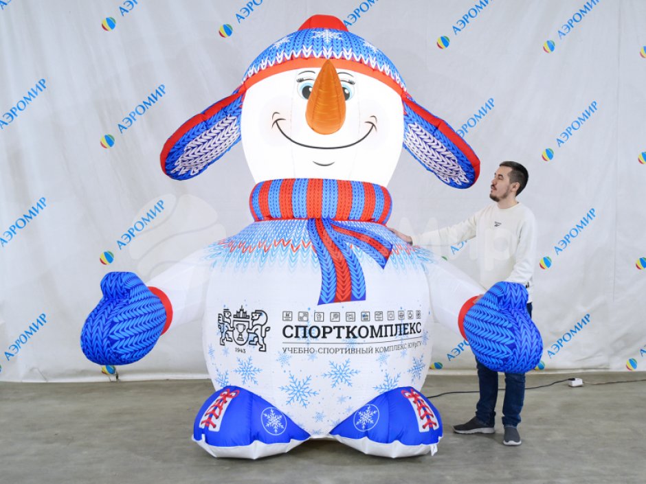 Надувной снеговик Стандарт 2.0 для улицы с подсветкой