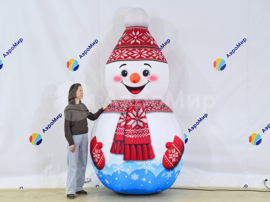 Снеговик Лайт — праздничная фигура для зимних площадок