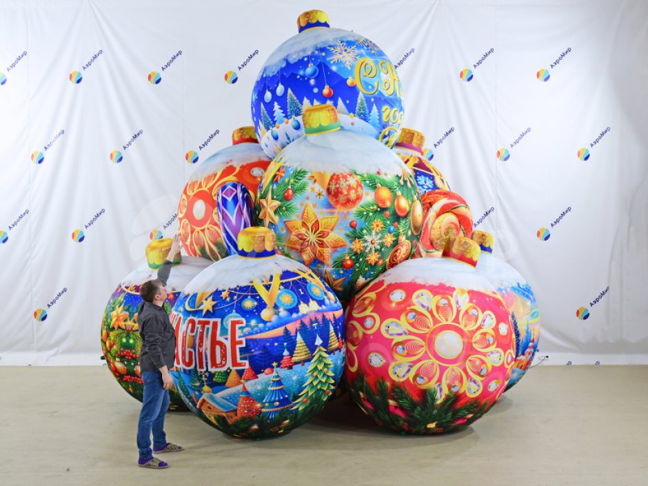 Новогодняя фигура Шары и леденцы