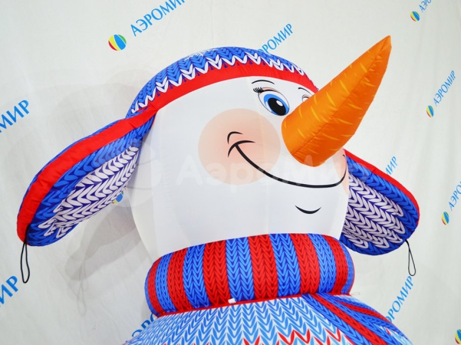 Надувной снеговик Стандарт 2.0 для улицы с подсветкой