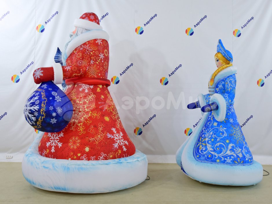 Комплект надувных фигур Дед Мороз и Снегурочка в комплектации Премиум 2.0