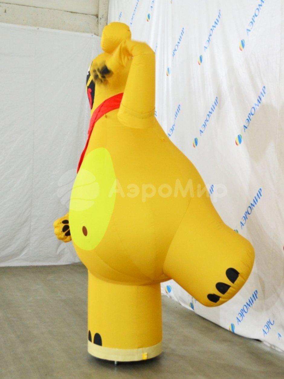 Аэромен Собака — с машущей лапой