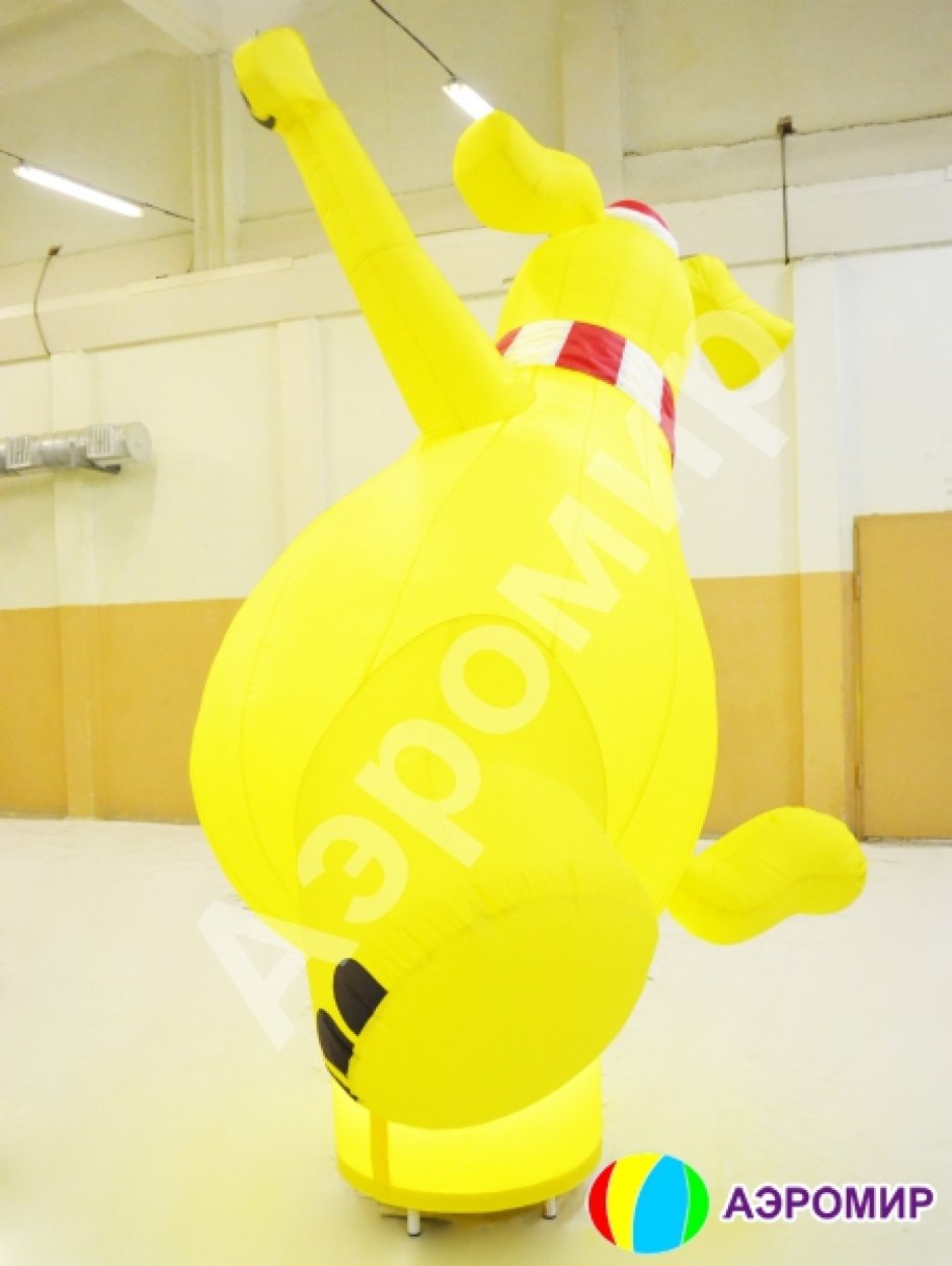 Аэромен Собака — с машущей лапой