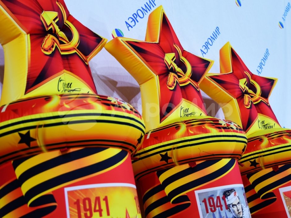 Колонна со звездой — торжественное оформление 9 мая