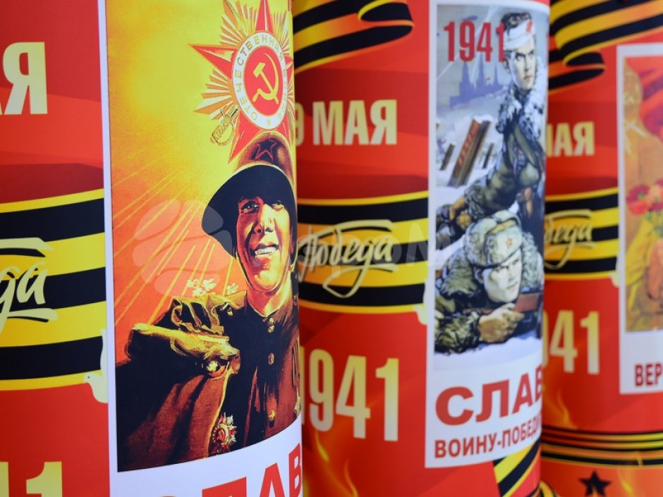 Колонна со звездой — торжественное оформление 9 мая