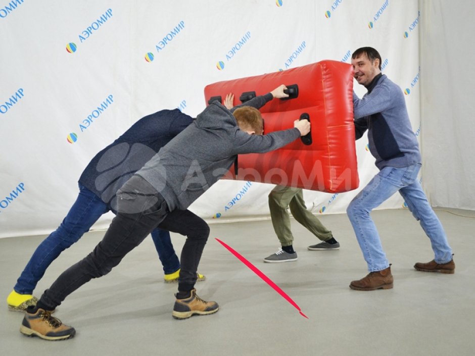 Стенка на стенку — игровой реквизит для шуточных боев