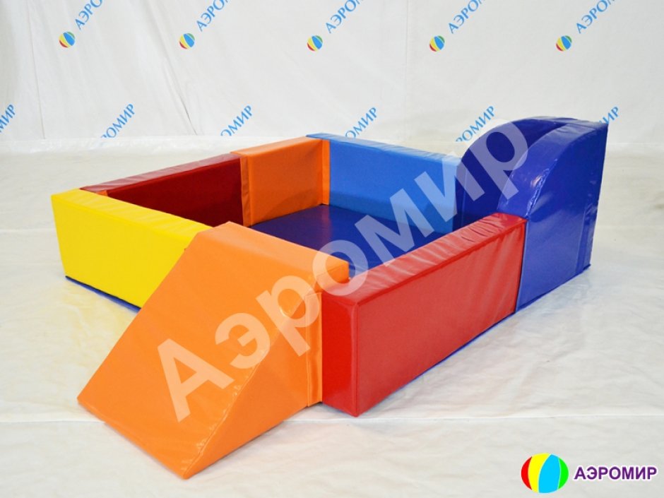 Сухой бассейн с горкой «Дружба-2»