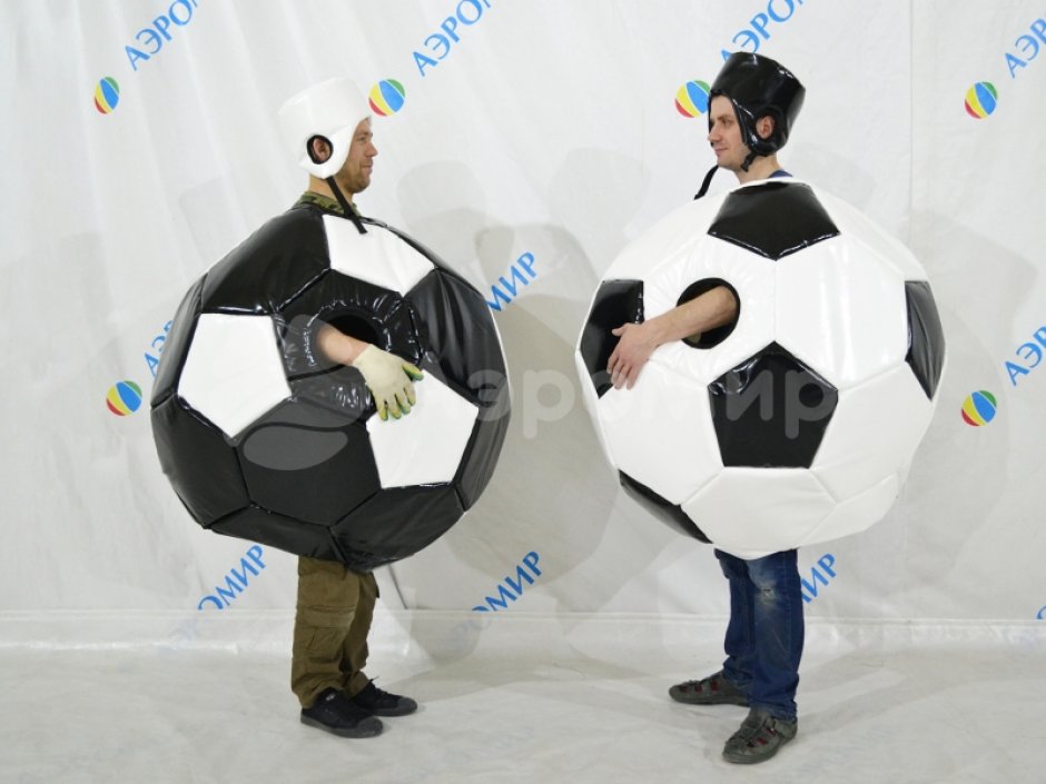 Сумо Футбол — костюмы мячей, командный аттракцион на двоих 