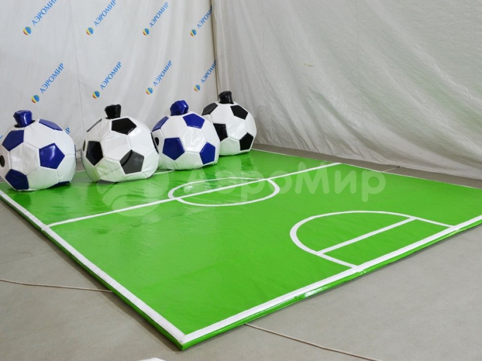 Сумо Футбол — костюмы мячей, командный аттракцион на двоих 