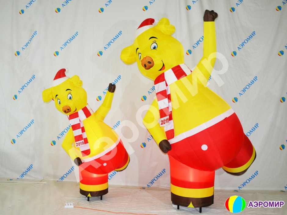 Аэромен Свинья с машущей рукой