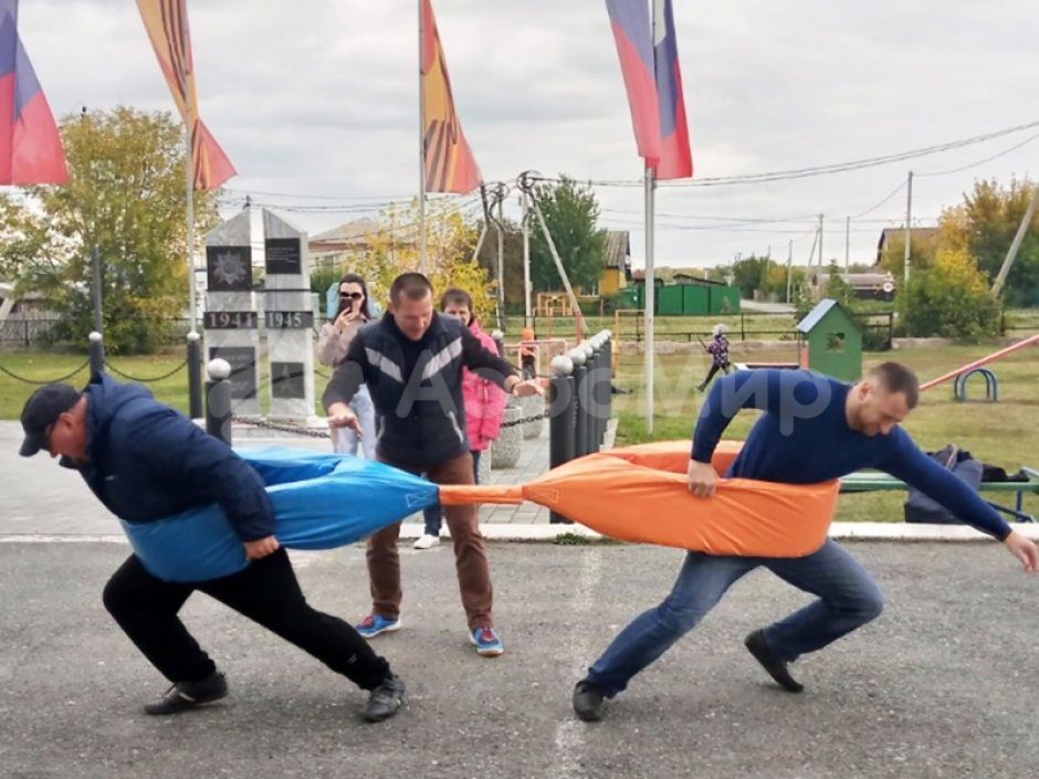 Командный игровой реквизит Тянучка — забава на силу и ловкость