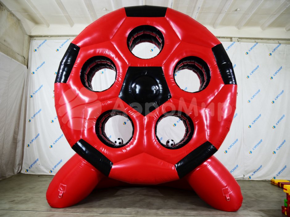 Точный гол — надувной футбольный дартс