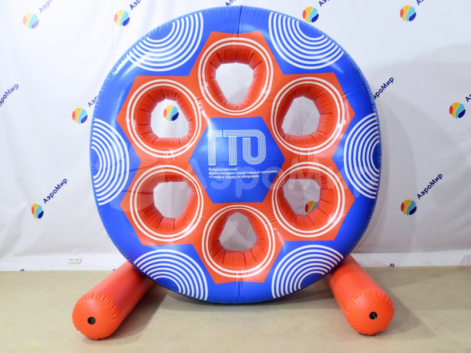 Точный гол — надувной футбольный дартс