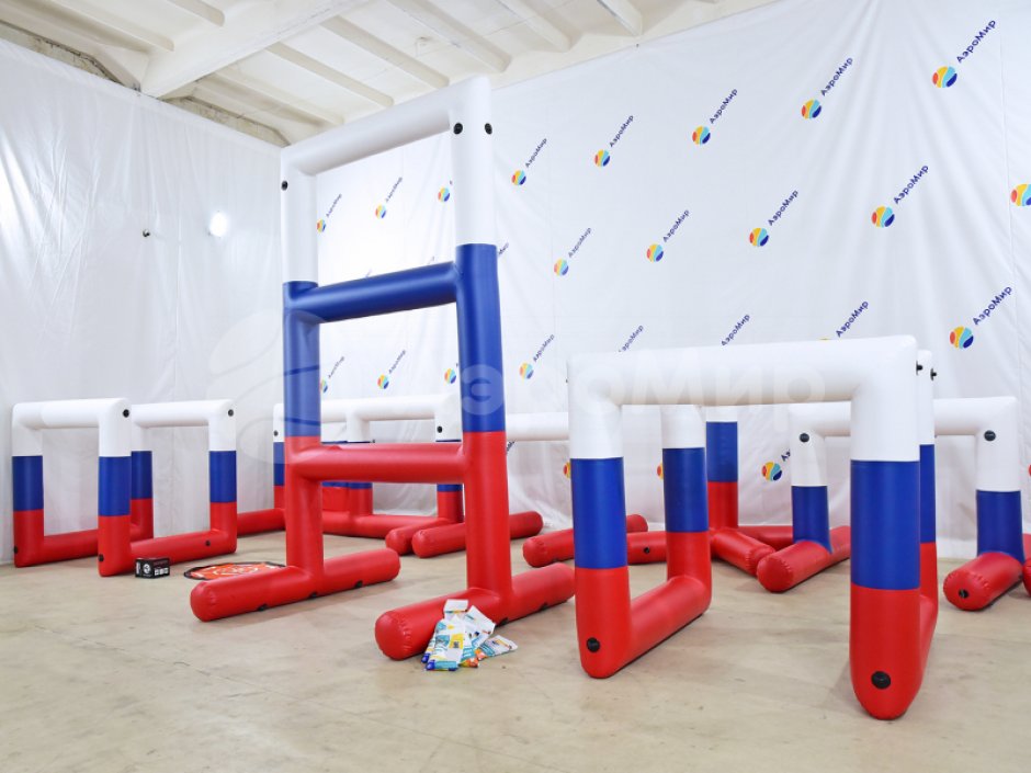 Лестница — элемент гоночной трассы для дронов