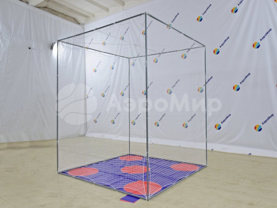 Куб для тренировочных полетов дронов