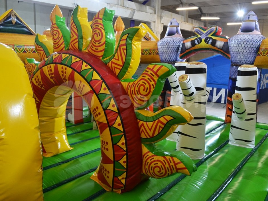 Тридевятое царство — большой авторский батут на 66 м²