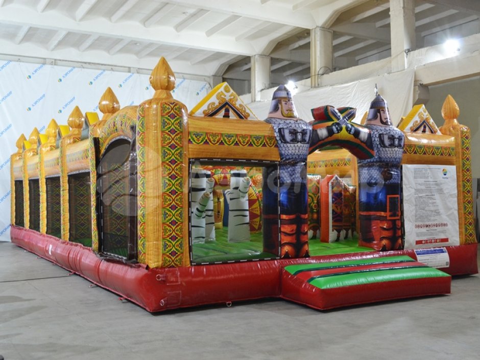 Большой надувной батутный комплекс Змей Горыныч