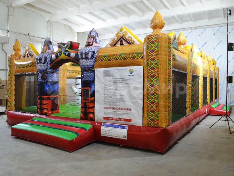 Большой надувной батутный комплекс Змей Горыныч