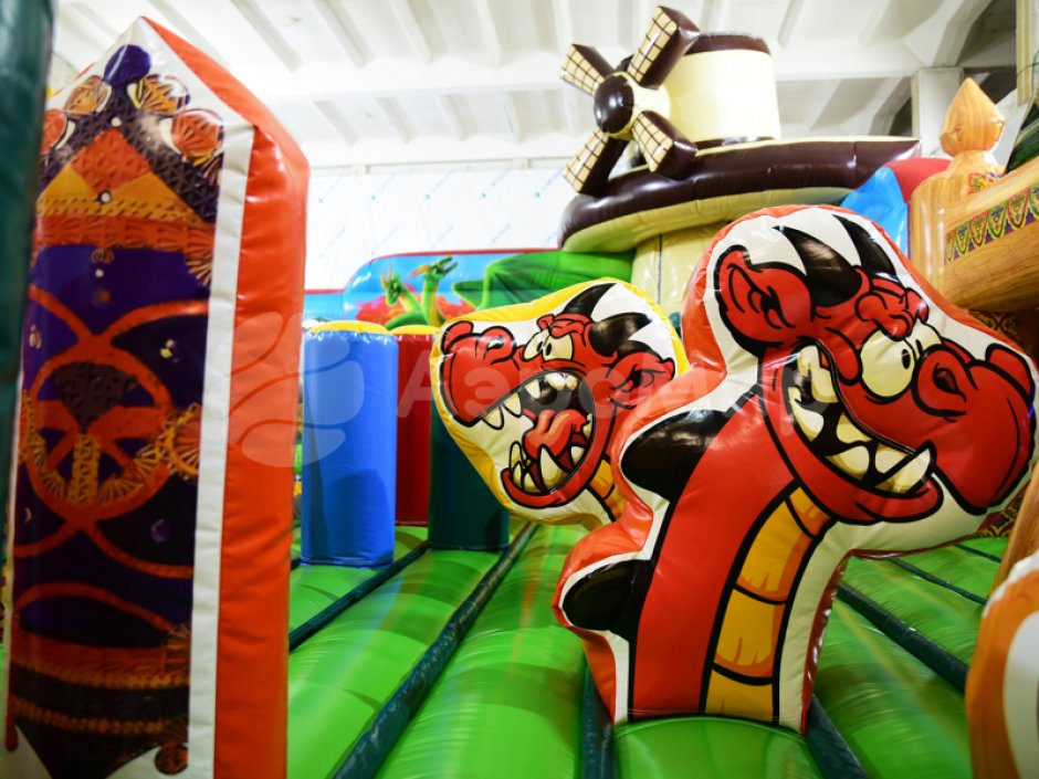 Надувной батут Тридевятое царство 2.0 