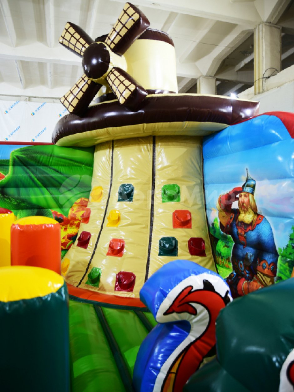 Надувной батут Тридевятое царство 2.0 