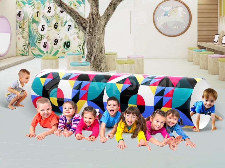 Туннель-рукав - простое и яркое оборудование для командных игр