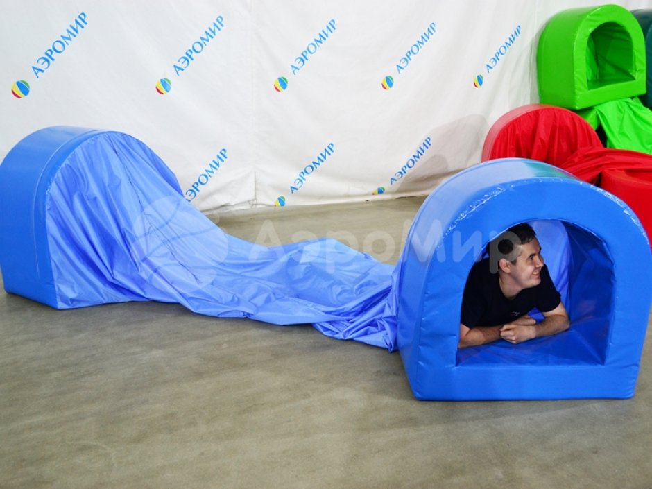 Тоннель-рукав с опорами— игровое оборудование для эстафет