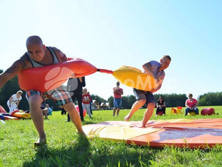 Тянучка игра для команды