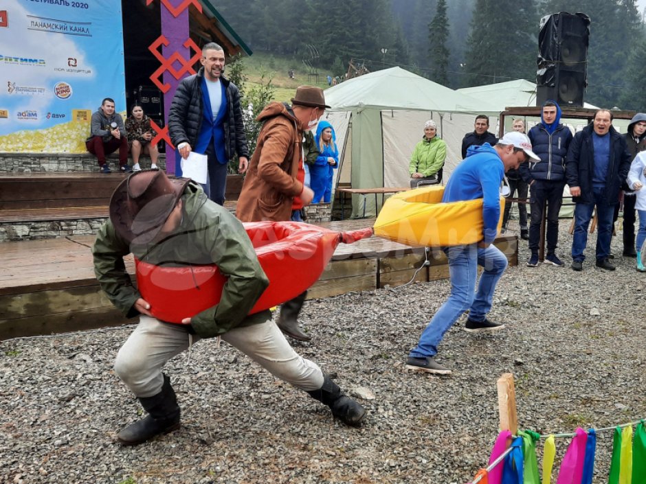 Командный игровой реквизит Тянучка — забава на силу и ловкость