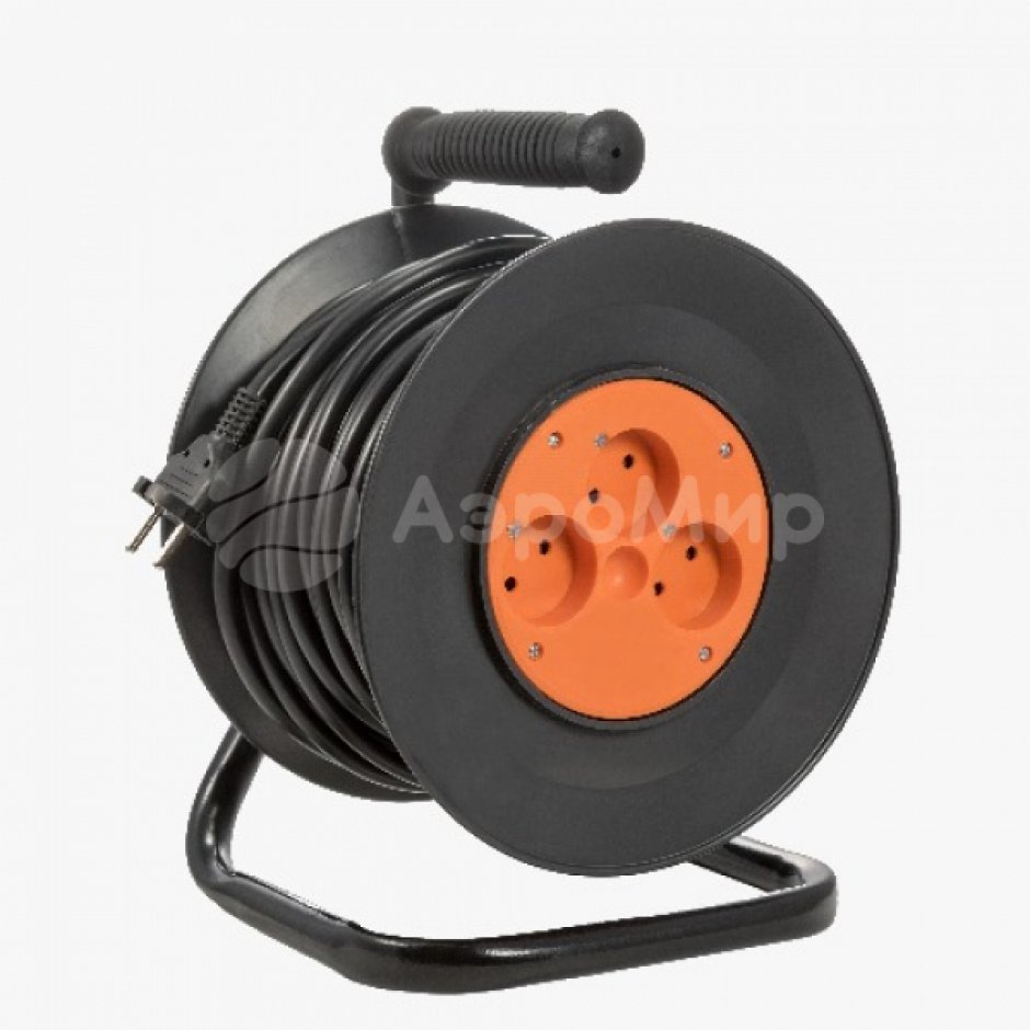 Силовой удлинитель на катушке