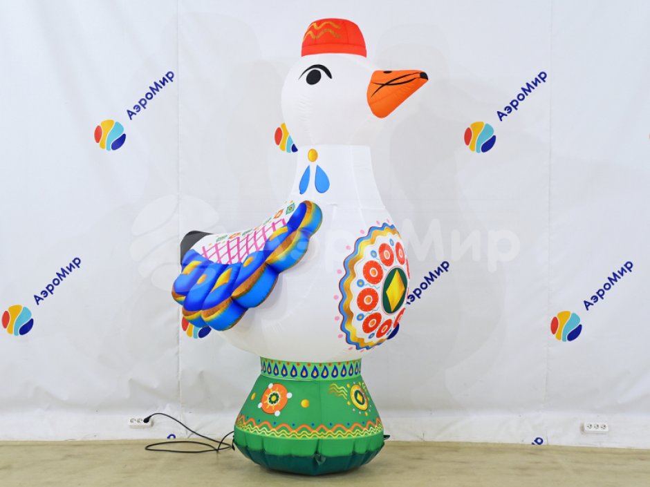 Надувная уточка в форме дымковской игрушки