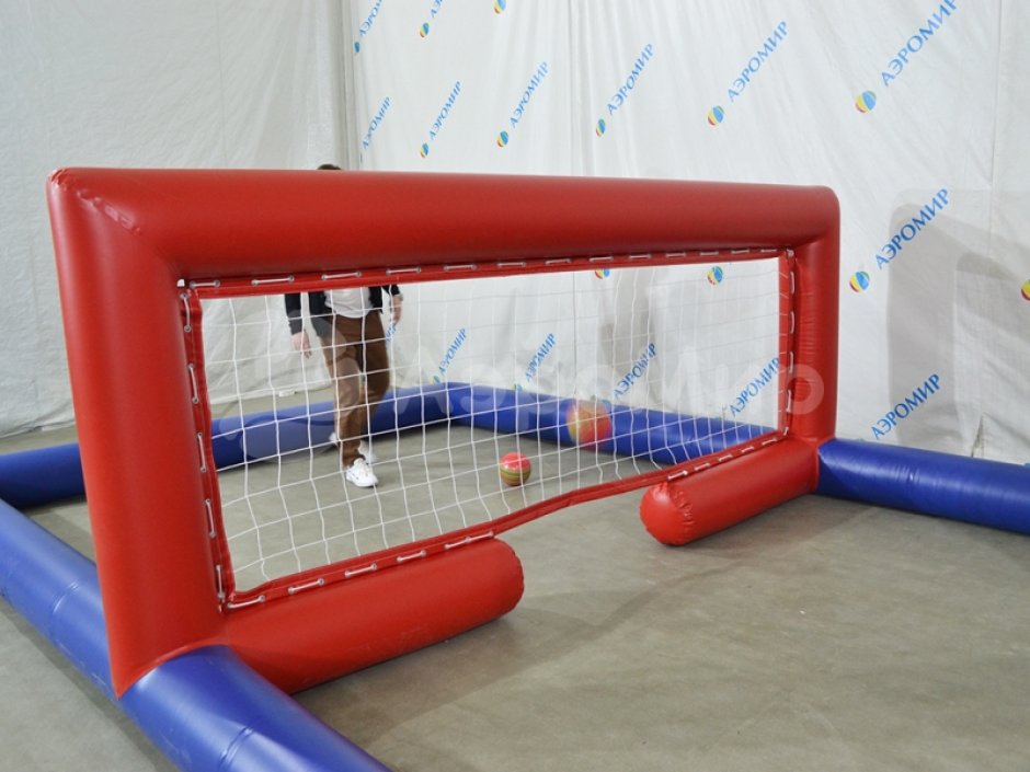 В одни ворота — командный аттракцион