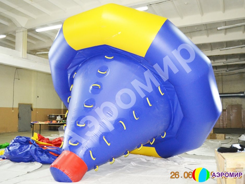 Большой водный «Сатурн»