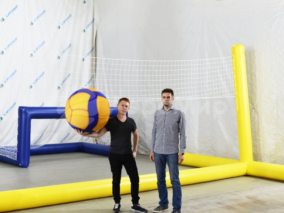 Надувной волейбол — игровой набор для воды, на пляже или суше