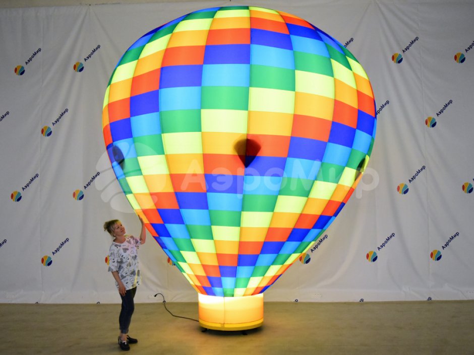 Воздушный рекламный шар на опоре