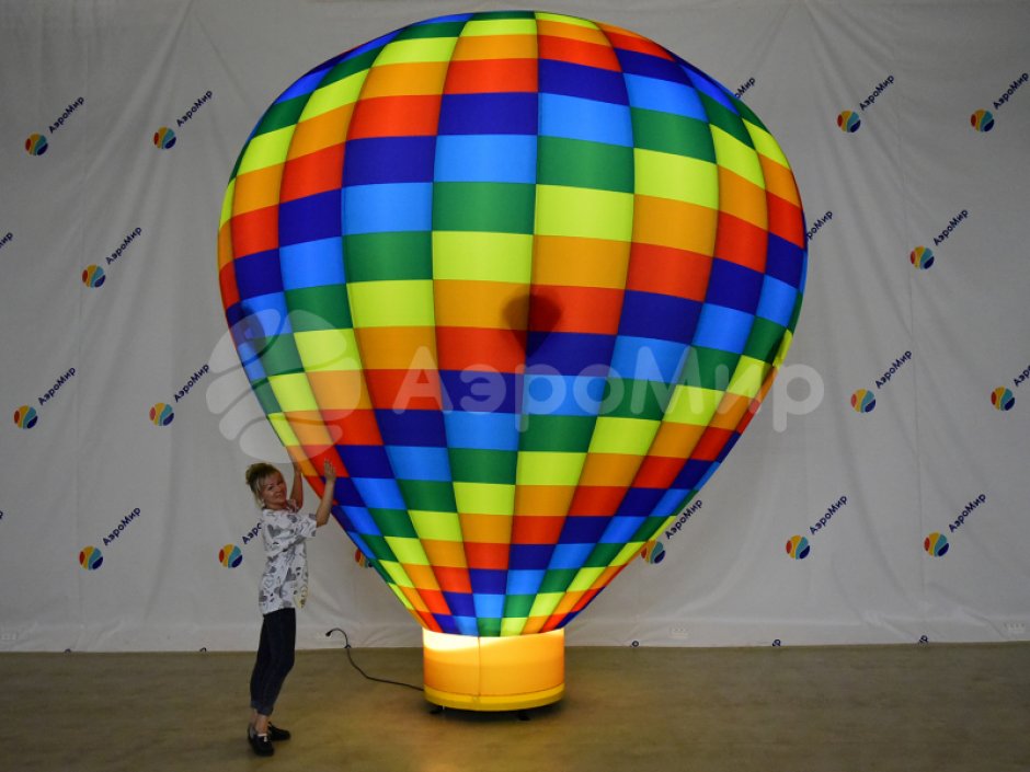 Воздушный рекламный шар на опоре