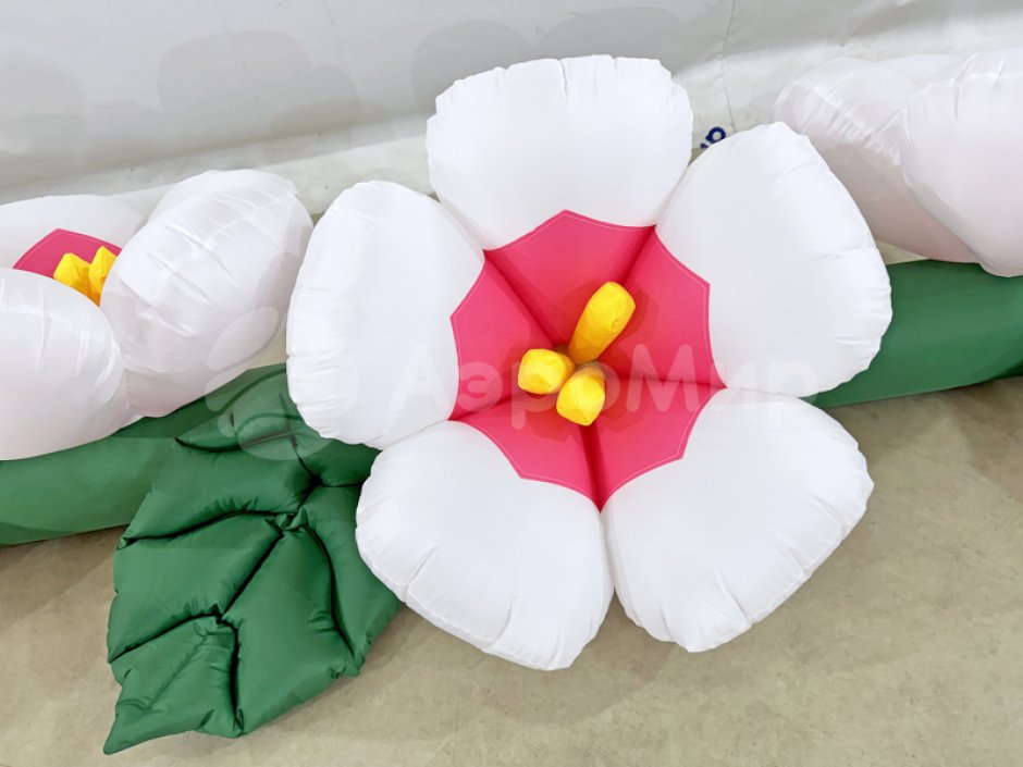 Пневмогирлянда Яблоня с раскрытием