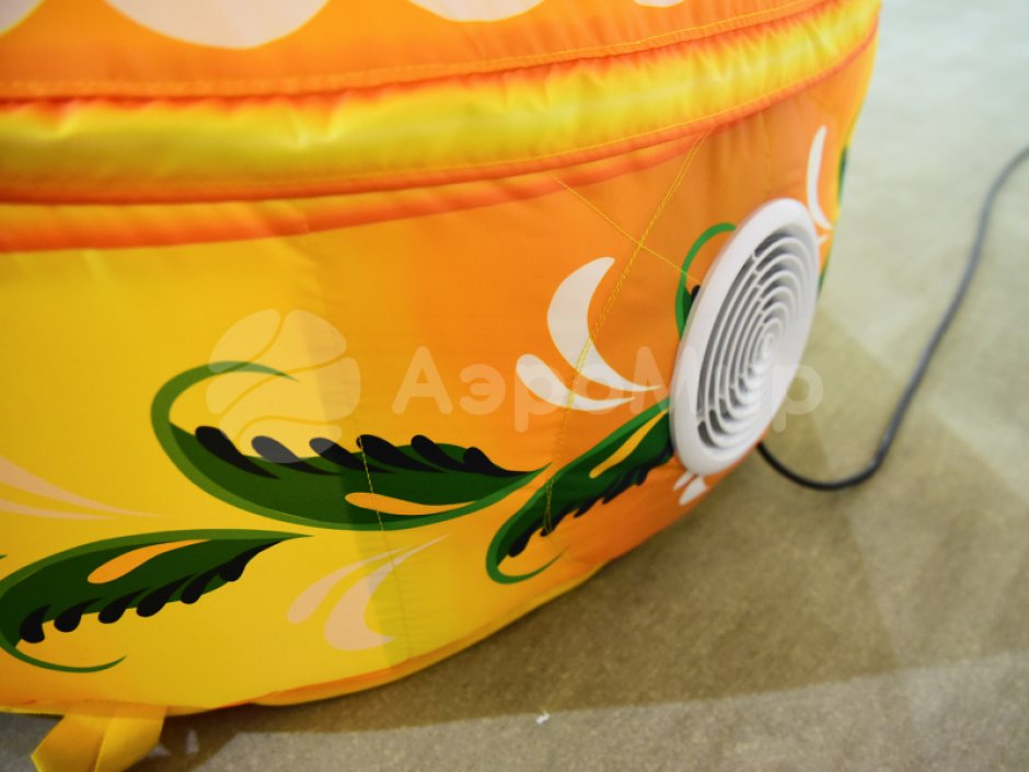 Пасхальное яйцо расписное — большая надувная фигура на Пасху