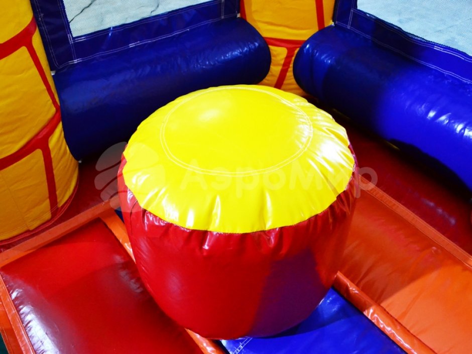 Надувной батут Замок Дракона — небольшой надувной батут для бизнеса 30 м²