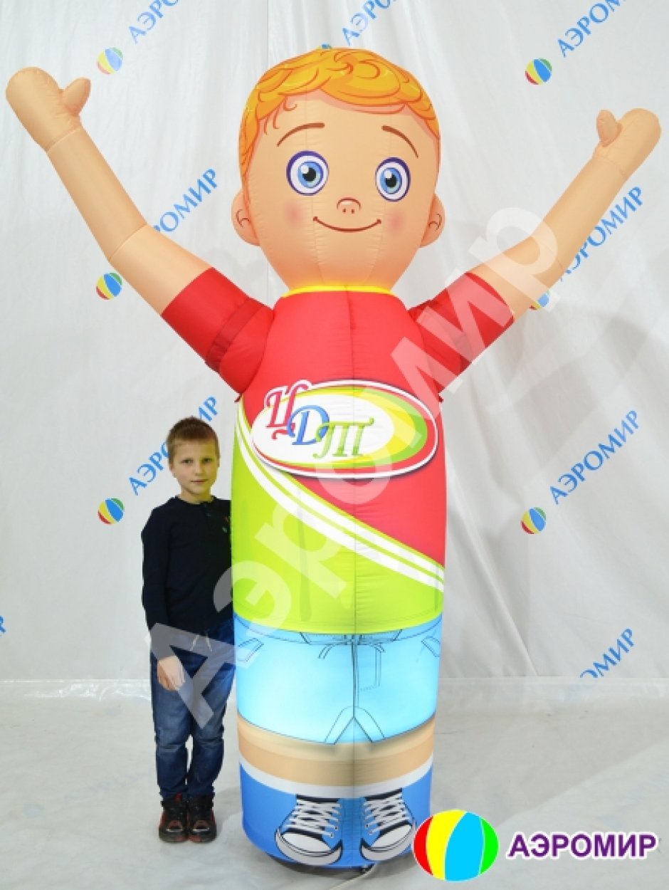 Надувная фигура с машущей рукой