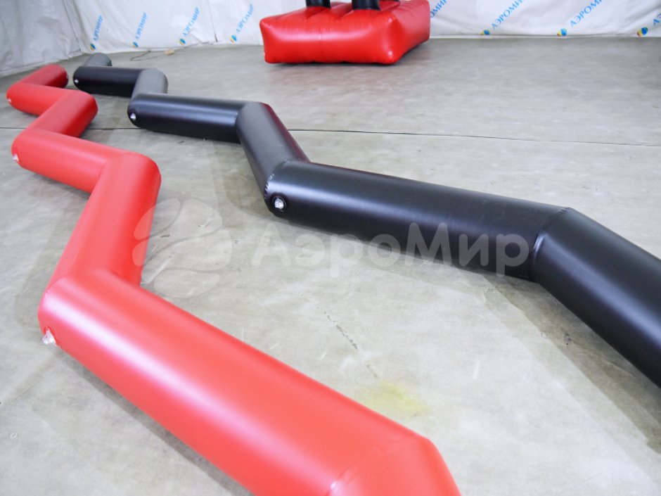 Зигзаг — надувной аттракцион для забегов