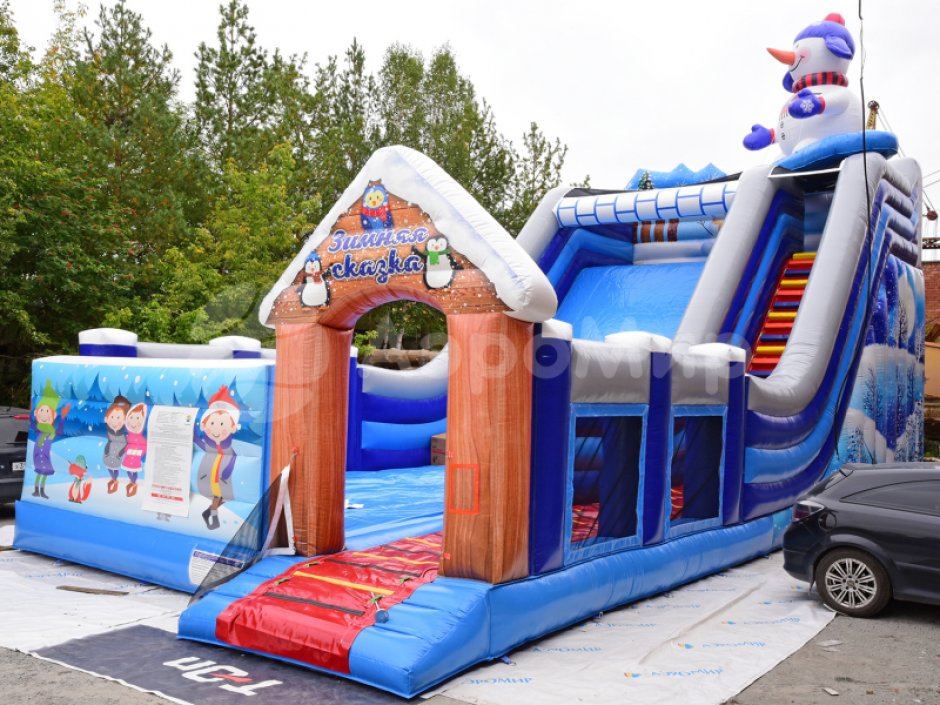 Надувная горка БС-102 «Зимняя сказка»