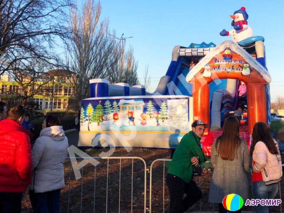 Надувная горка БС-102 «Зимняя сказка»