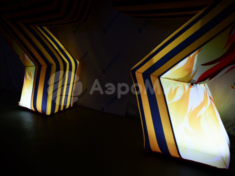 Надувная арка Звезда – торжественное оформление Дня Победы,