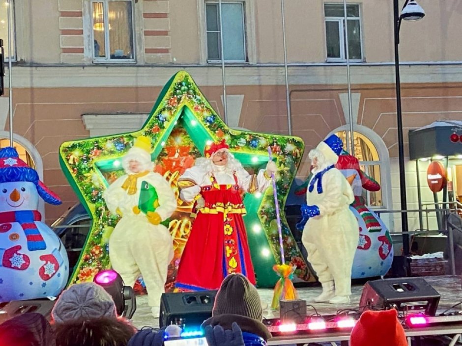 Фотозона звезда — надувная фотозона для праздника, оформление и декор