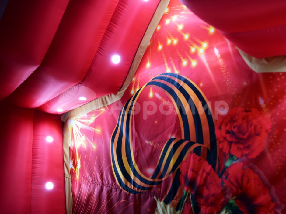 Фотозона звезда — надувная фотозона для праздника, оформление и декор